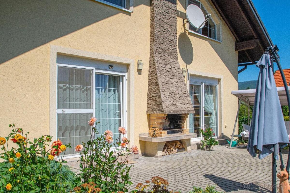 Villa Garfield Nitrianske Rudno Esterno foto
