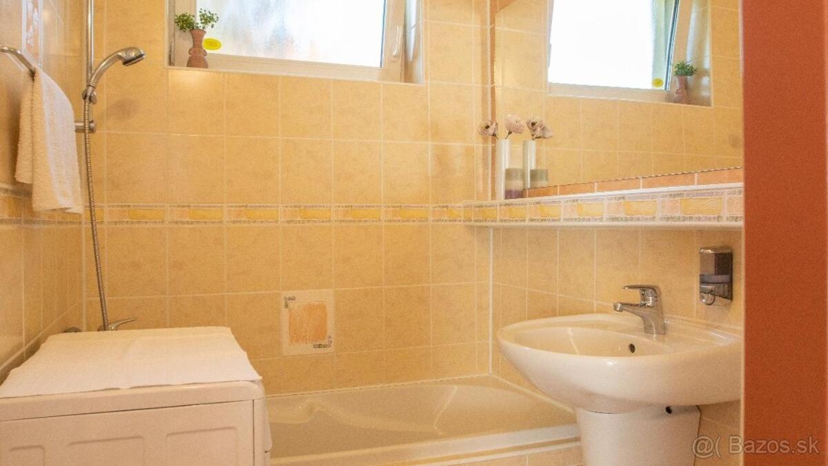 Villa Garfield Nitrianske Rudno Esterno foto